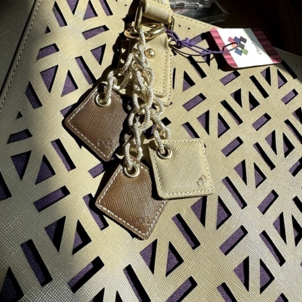 NWT Luminous Leather Tan Satchel Bag Tote Lazer cutouts NWT $109 - Picture 5 of 12
